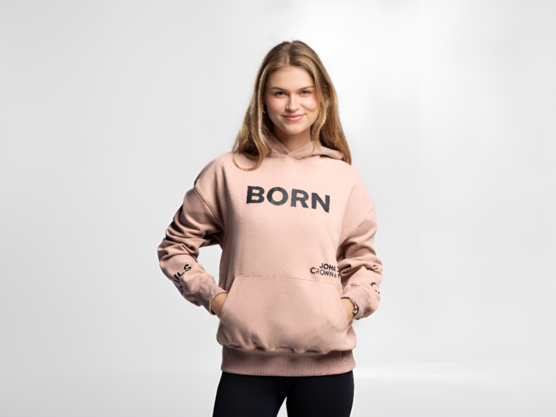 Expressing Faith Through Fashion: Christian Clothing, Jewelry, and Apparel Trends for 2025