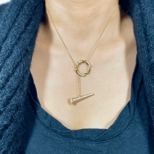 Crown & Nails Horizontal Necklace